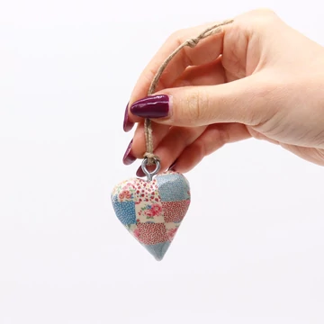 Kicsi Fa Szív Dekoráció – Kék és Piros